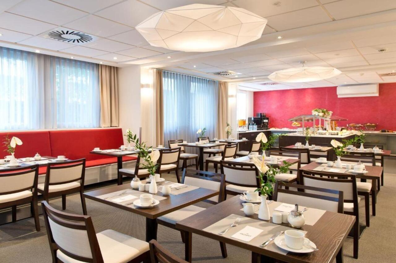 ACHAT Hotel Dresden Elbufer Exterior foto