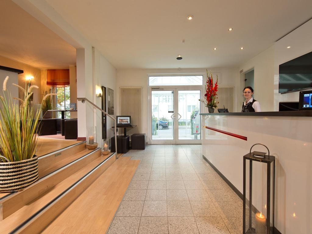 ACHAT Hotel Dresden Elbufer Exterior foto